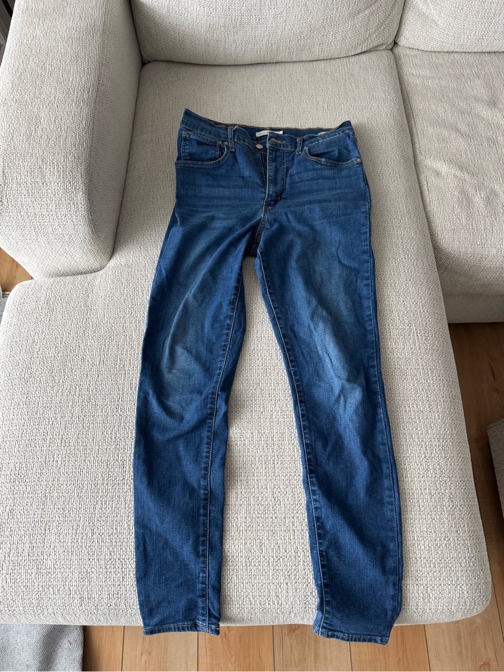 Levi's Women's Dark Blue Skinny Jeans